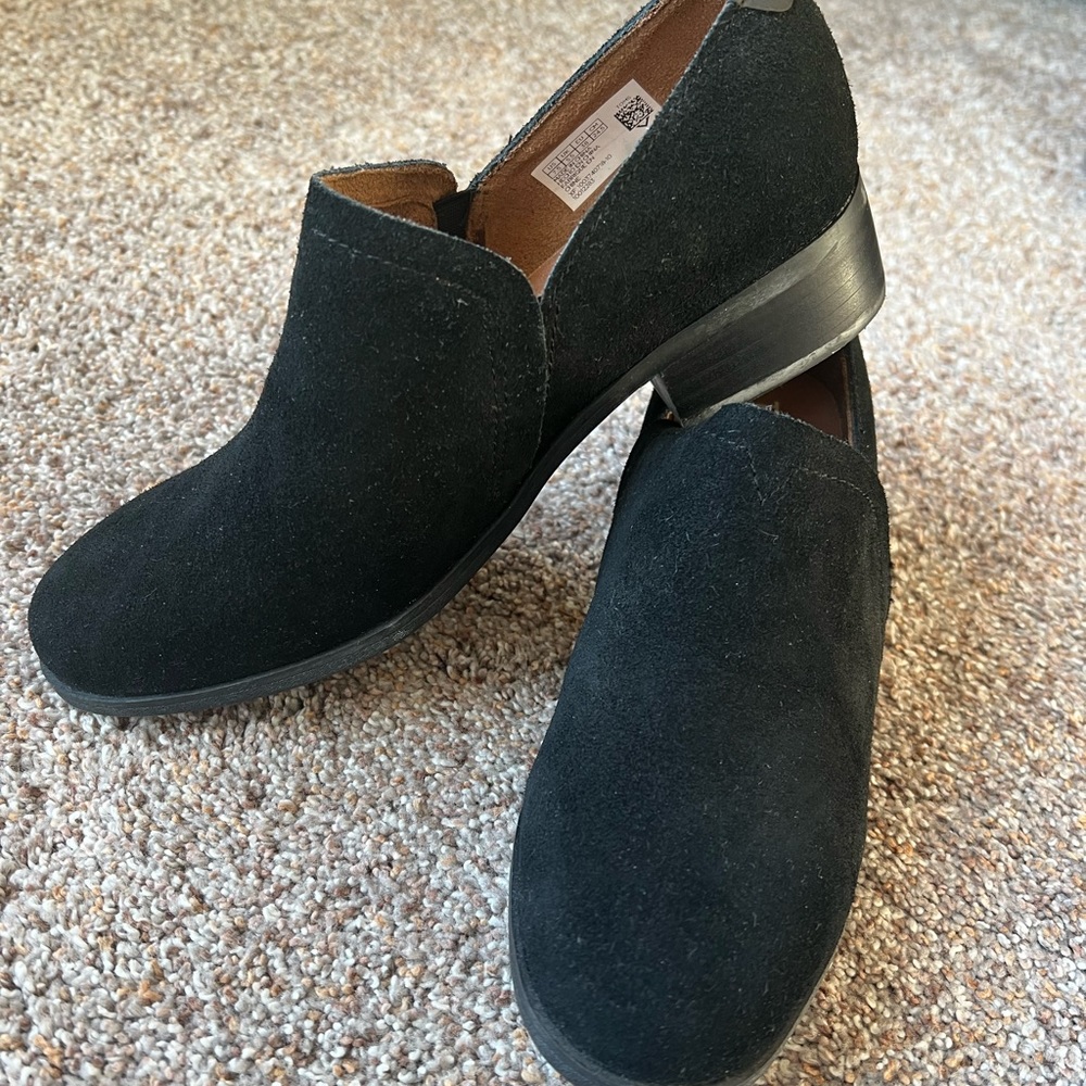 Toms Shaye Low Ankle Bootie Black Size 7.5